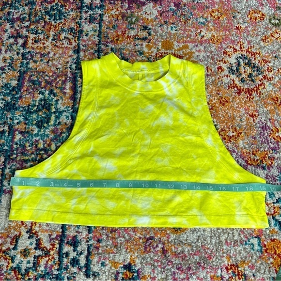 Lululemon All Yours Cropped Cotton Tank 
Marmoleado / Highlight‎ Yellow size 8 - Picture 10 of 11